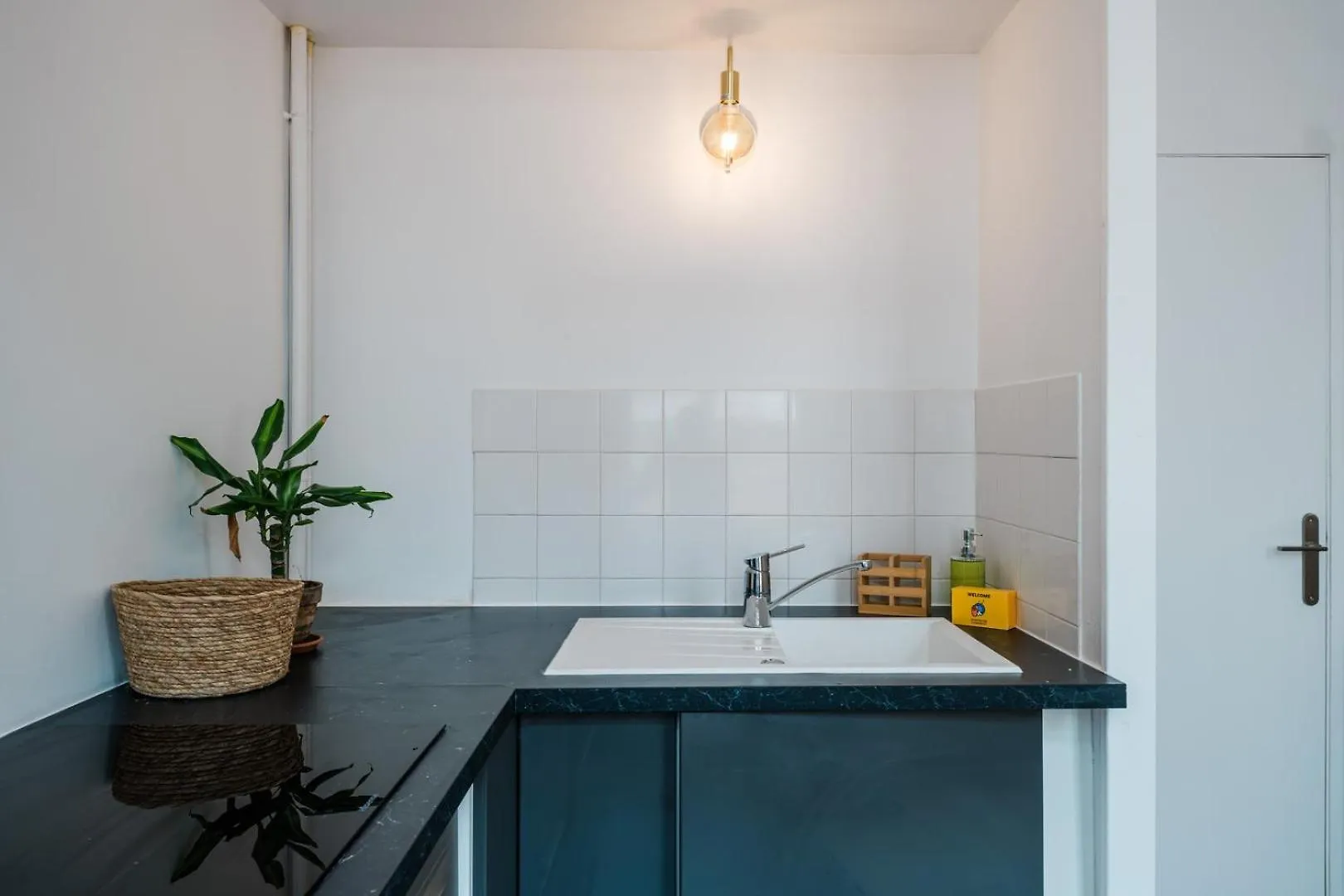 Bright, Relaxing City-Centre Apartment Ail Lyon