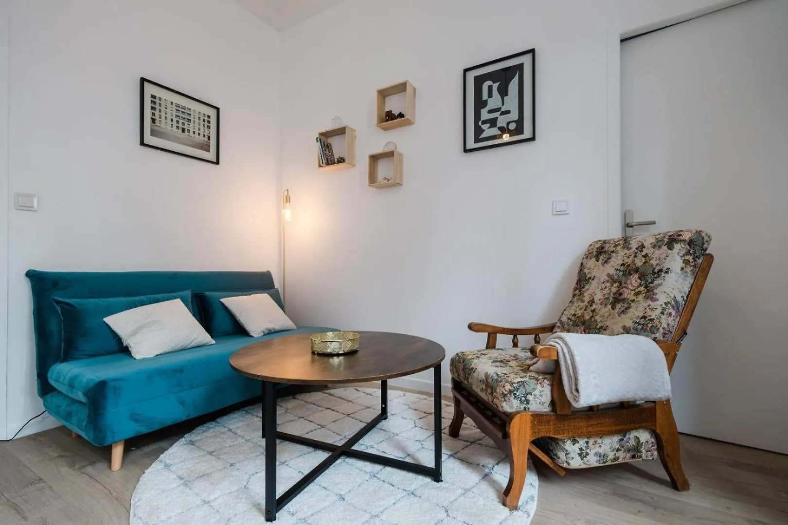 Bright, Relaxing City-Centre Apartment Ail Lyon France
