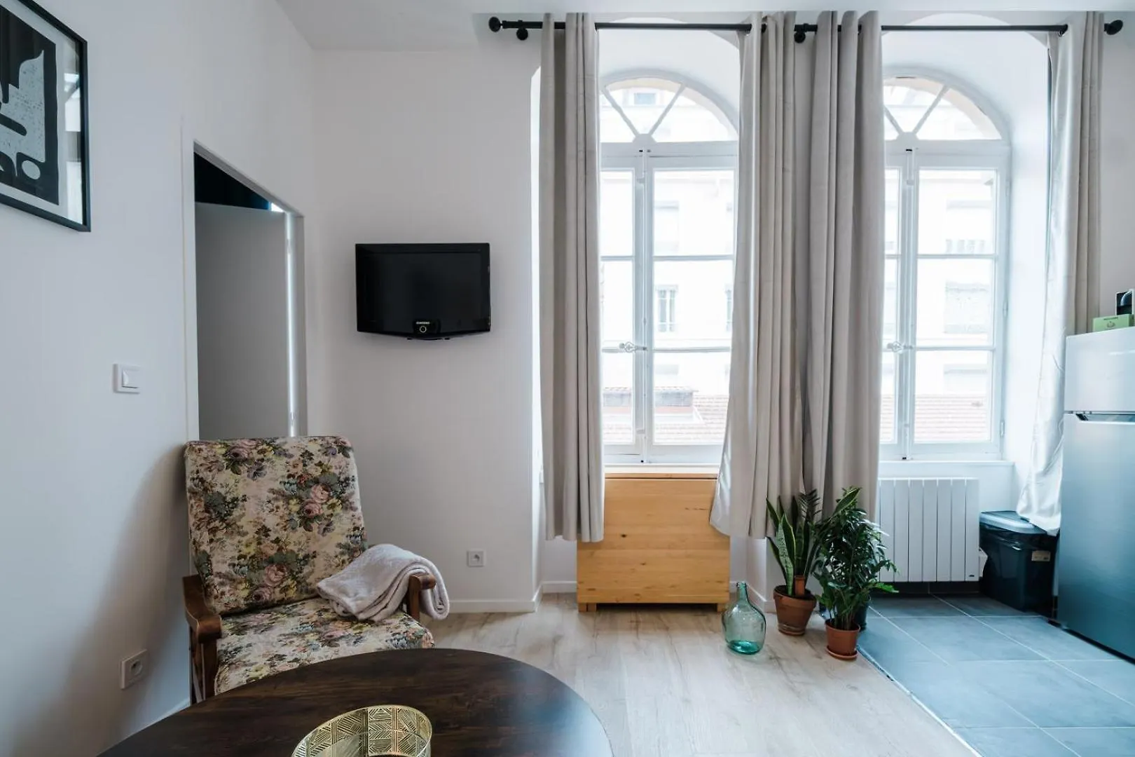 Bright, Relaxing City-Centre Apartment Ail Lyon